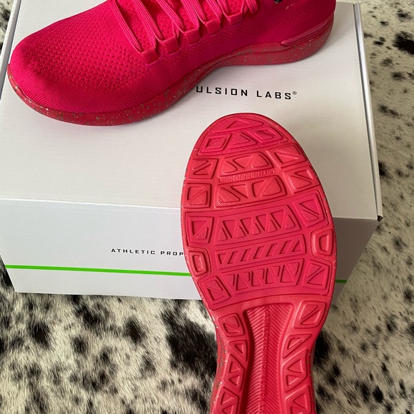 Men’s APL size 10.5 shoes - Picture 2 of 3